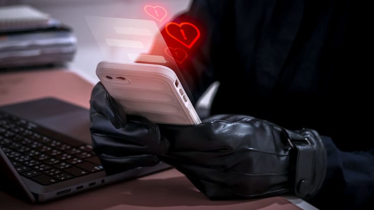 Fraudes románticos: Así operan las estafas digitales para obtener dinero
