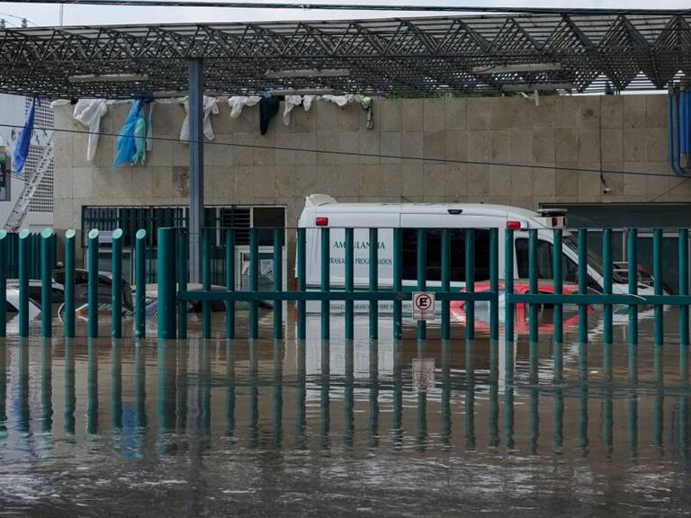 Cooperativa Cruz Azul instala centros de acopio para damnificados de Tula