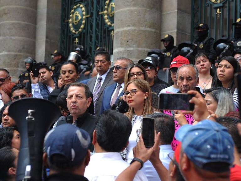 Se comprometen diputados CDMX a recibir a locatarios de mercados