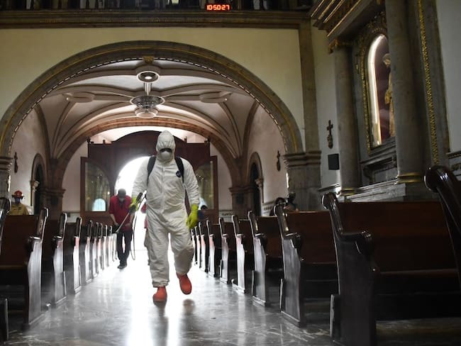 Reabre Basílica de Zapopan tras ser sanitizada
