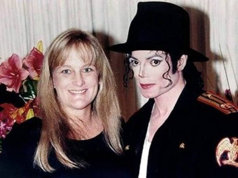 Ex esposa de Michael Jackson gana juicio por difamación