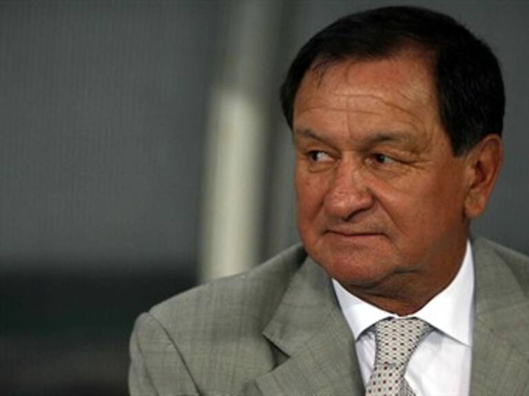 Niega Cruz Azul pláticas con Enrique Meza