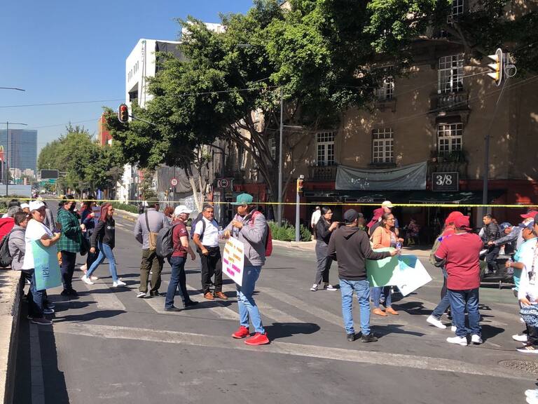 Caos vial en CDMX por bloqueos