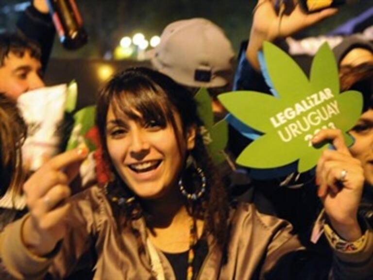 Mayoría de diputados en Uruguay aprueba legalización de marihuana