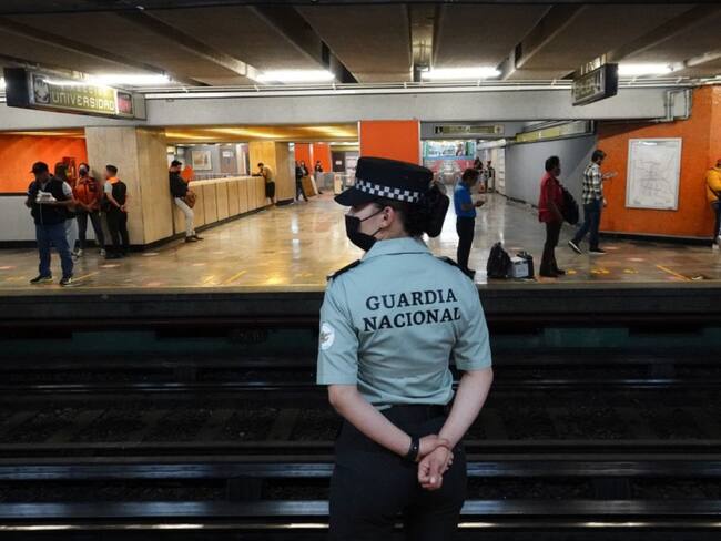 Anuncia Sheinbaum retiro parcial de GN del metro