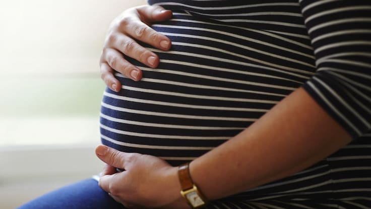 Hombres podrían terminar en la cárcel si abandona a una mujer embarazada