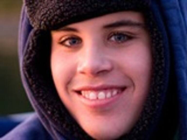 Realizan funeral privado para hijo de Travolta