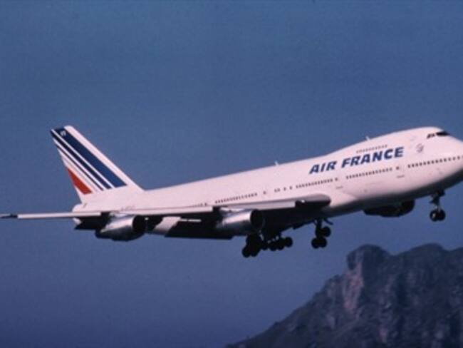 Pospone Francia viajes a México