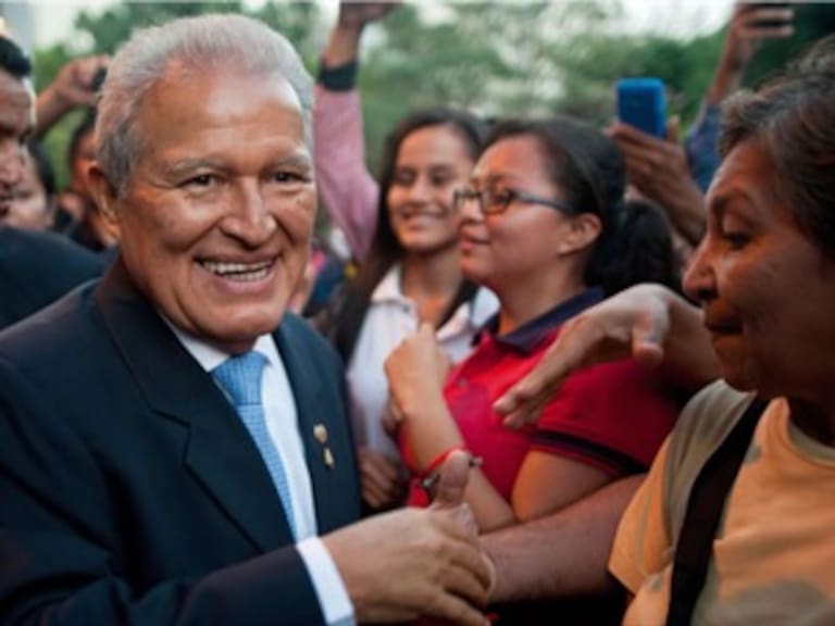 El Salvador: Izquierda gana ajustadamente la presidencia