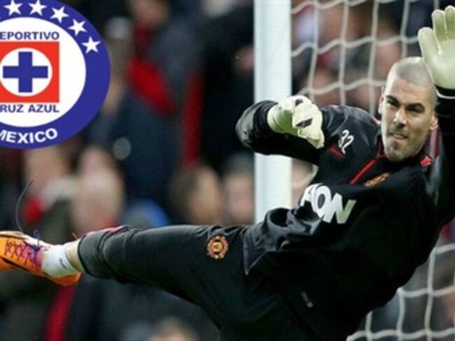 Colocan a Víctor Valdés en la órbita de Cruz Azul