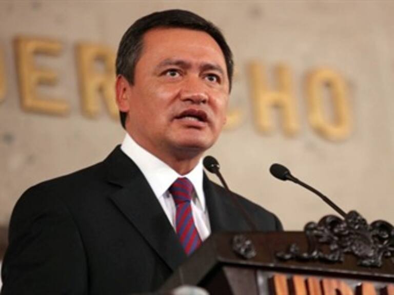 Osorio Chong analiza con diputados estrategia nacional de seguridad