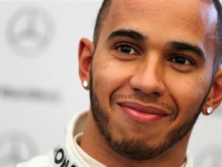 Gran actuación de Lewis Hamilton en Malasia