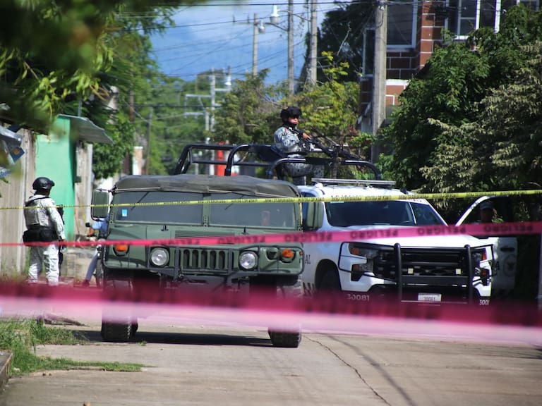 Reflejo de una escena de crimen donde un hombre fue asesinado a balazos en Morelos.