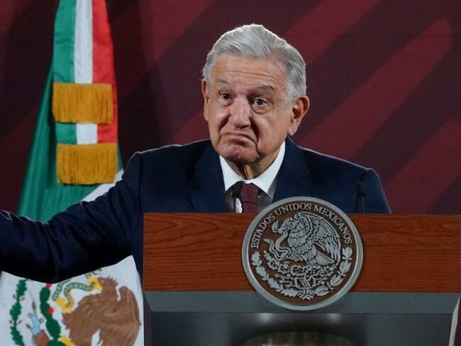 Niega AMLO colapso del INE con Plan B de Reforma Electoral