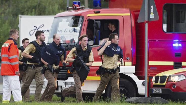Alemania: 10 muertos y tres sospechosos en fuga tras ataque en Múnich