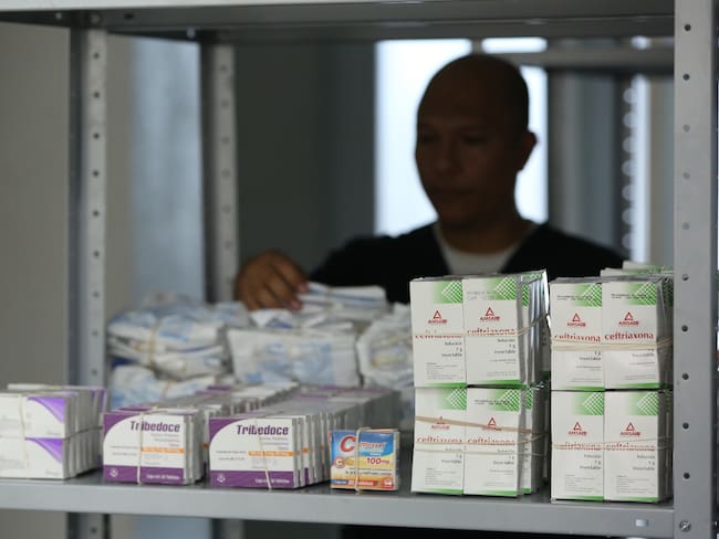 Entre promesas, siguen las denuncias por desabasto de medicamentos|INVESTIGACIÓN ESPECIAL