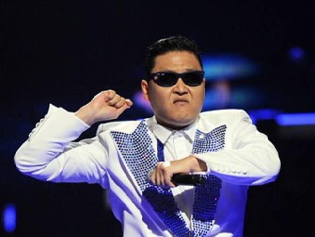 Celebra Psy su cumpleaños