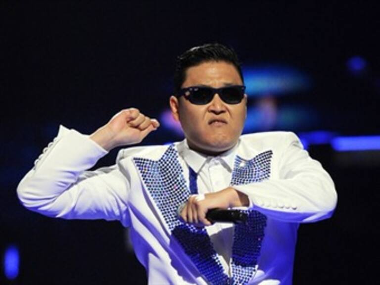 Celebra Psy su cumpleaños