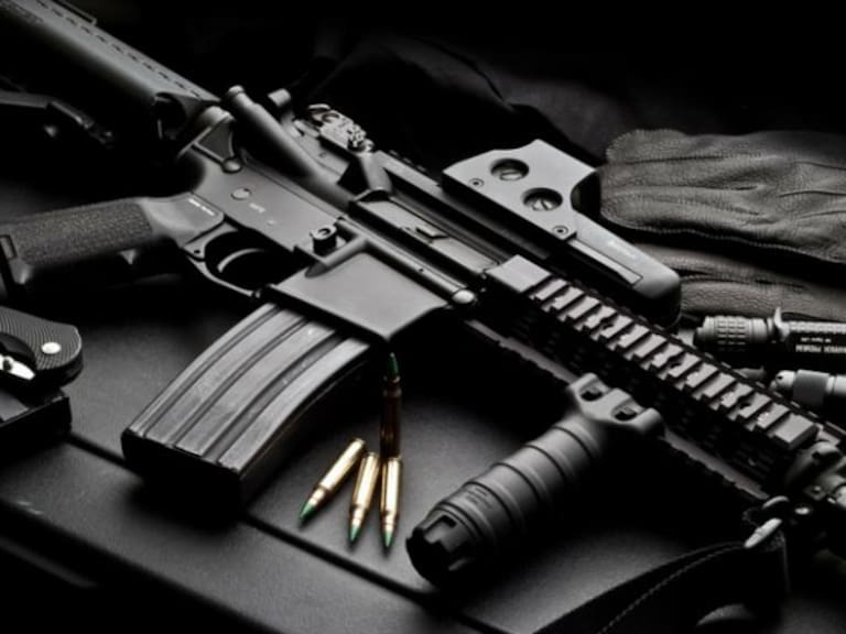 AR-15 el arma usada en las matanzas de Orlando y Xalapa