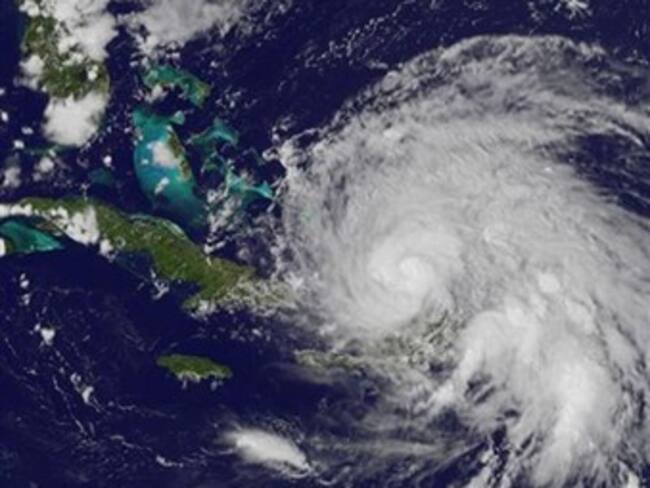 Se dirige hacia EU huracán Irene