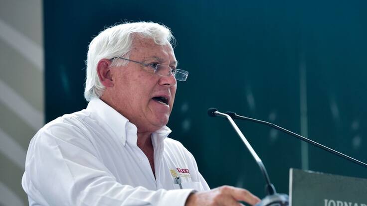 “Robarle a los pobres es no tener madre”, dicen a Villalobos en el Senado