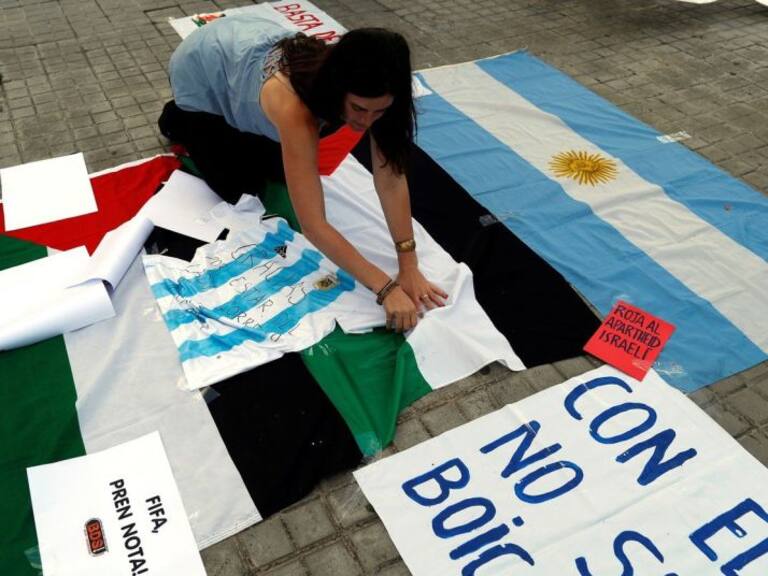 La cancelación del Argentina vs Israel toma tintes politicos