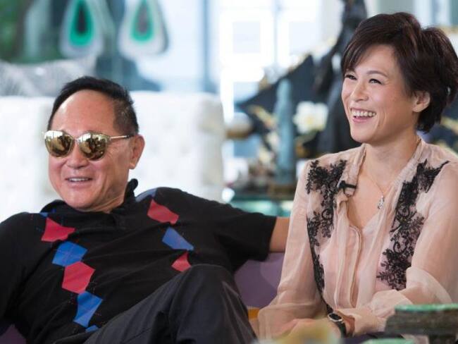 Ofrece 180 mdd a cualquier hombre que quiera casarse con su hija