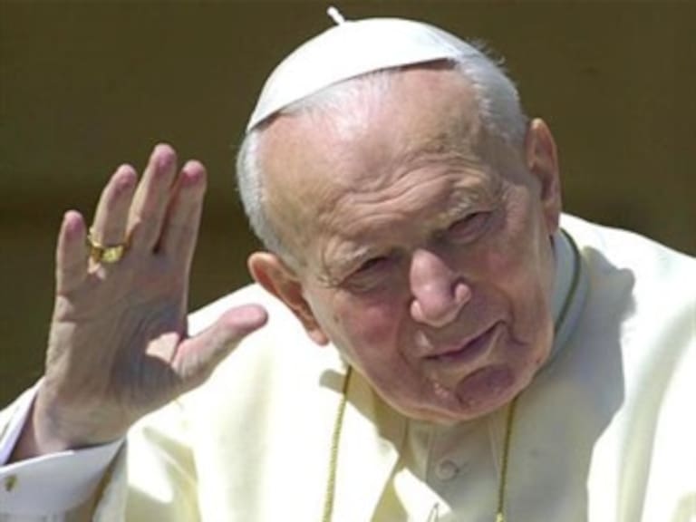 Conoce cuáles fueron los viajes de Juan Pablo II a México