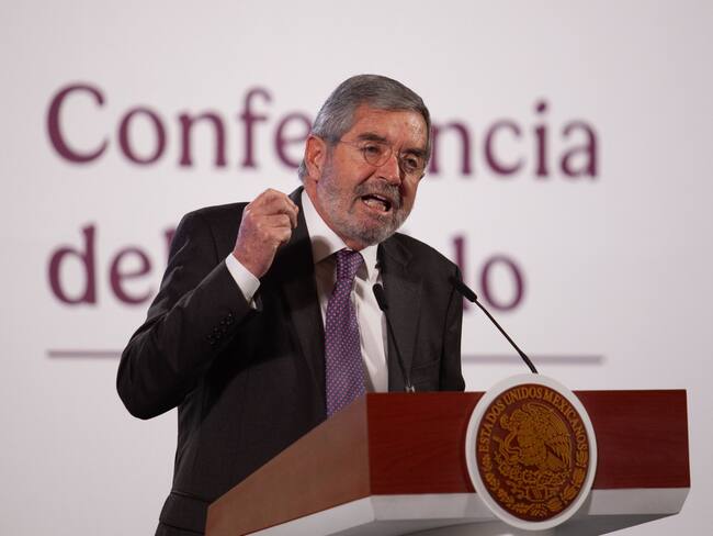 Lanza Cancillería “Botón de alerta” ante posibles deportaciones masivas en EU