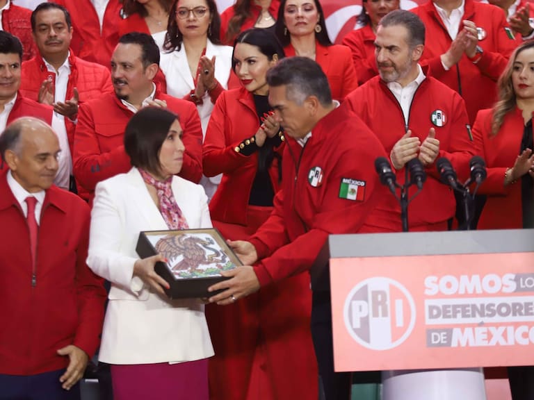 La coordinadora de la Defensa Ciudadana, Rosario Robles en entrevista con Gabriela Warkentin