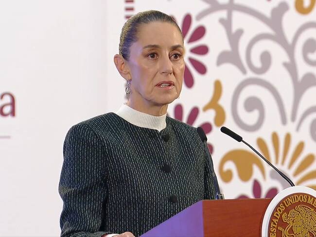 Envía Sheinbaum a diputados iniciativa de reforma que crea tres secretarías