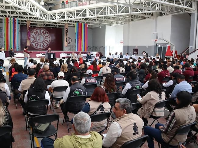 En abril estamos alfabetizando con el INEA 456 mil 163 jóvenes y adultos en todo el país: Mario Delgado