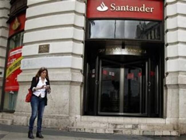 Confirma Santander que absorberá Banesto