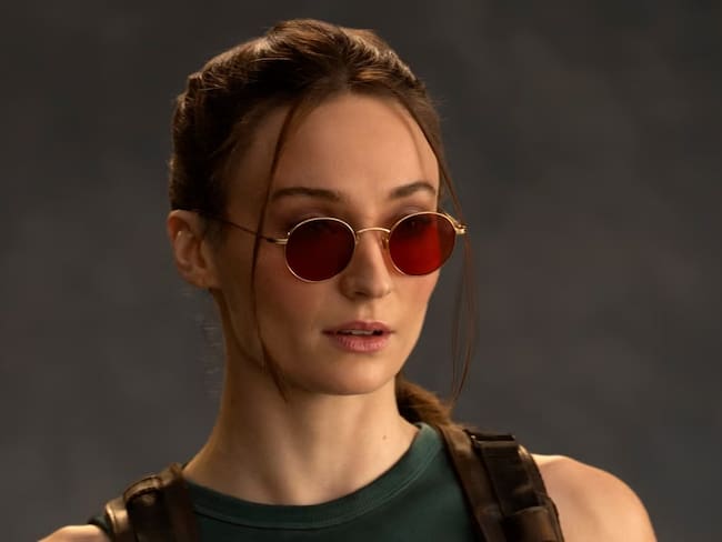 Imagen oficial de Sophie Turner como Lara Croft para la nueva serie de Prime Video
