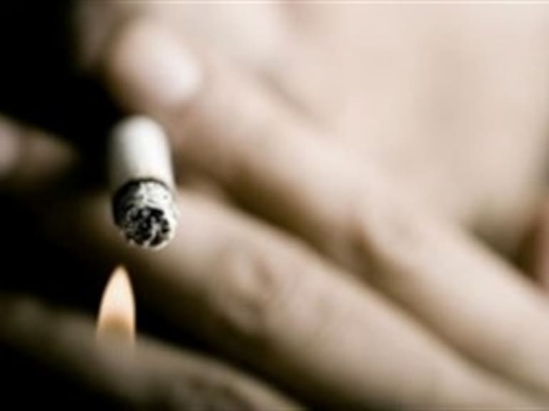 Exigen campañas publicitarias para reducir el consumo de cigarro