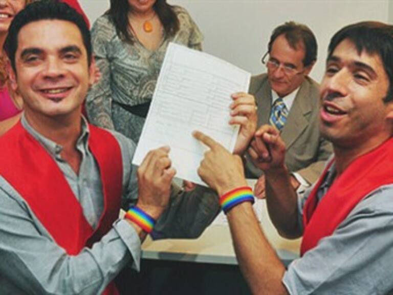 Celebran boda gay número mil