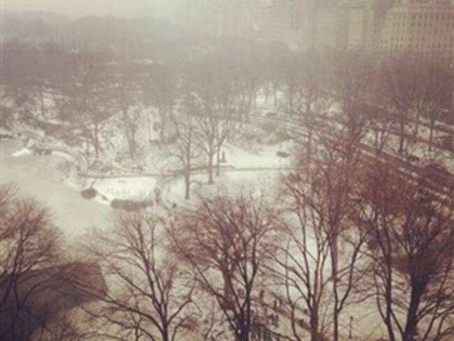 Los desastres de Janus. Juan Naranjo, el repoeta de la noticia desde NY en la 'Valla Informativa'