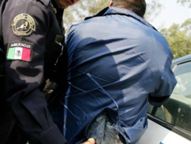 Detienen a sospechoso de asesinar a empleados de EU