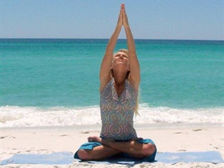 Yoga para el calor 'Y tu que plan' con Enrique Cervantes 28/04/13