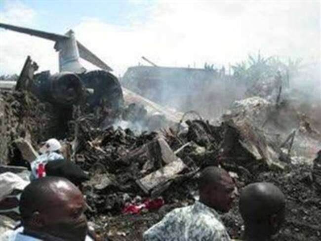 Deja al menos seis muertos accidente aéreo en el este de la RDC