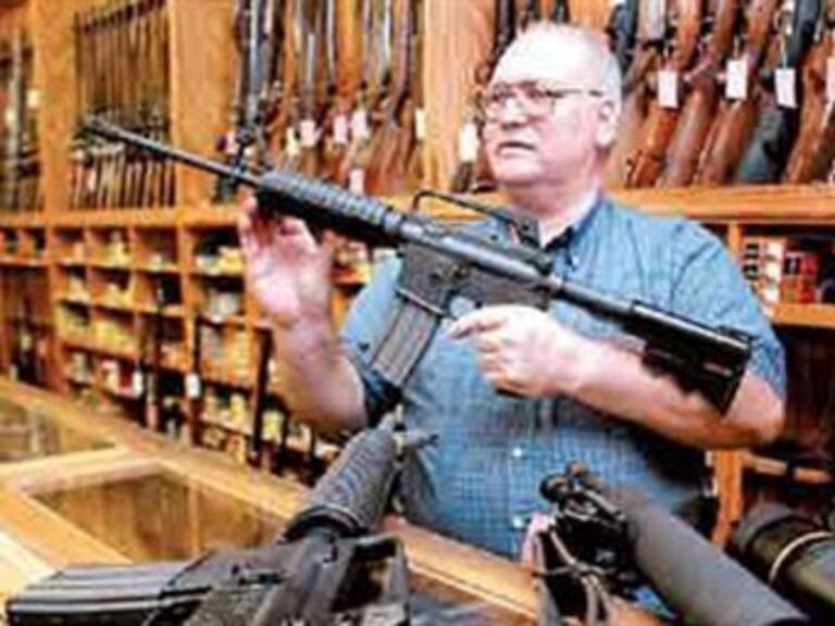 Invita Casa Blanca a la NRA a pláticas sobre control de armas