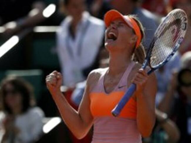 Alcanza Sharapova su tercera final consecutiva en París