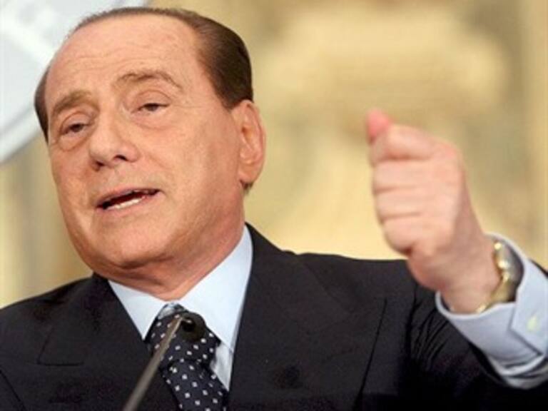 Informa Berlusconi que hay más de 150 muertos por sismo