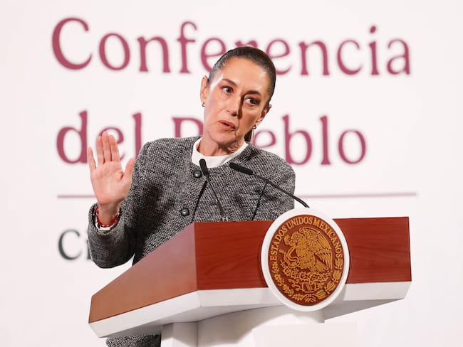 Se esta revisando la operación de Mexicana: Sheinbaum