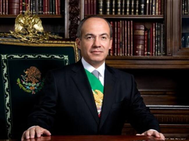 Viajará Calderón a España