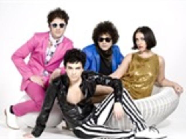 Ganan Miranda y Loli Molina primeros premios MTV latinos 2009