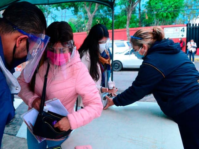Segundo día de examen a licenciatura UNAM bajo estrictas medidas sanitarias