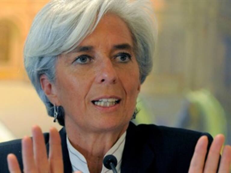 Aplaude Lagarde apoyo europeo al plan de deuda de Grecia