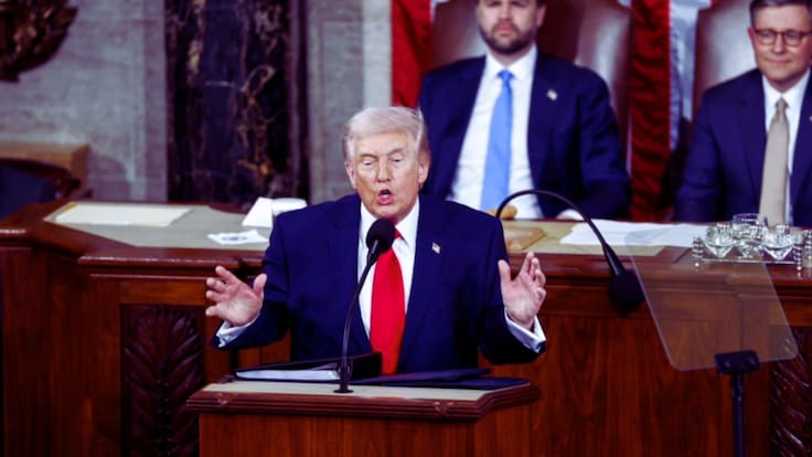 Trump ataca a Corte Suprema por eliminar sus aranceles globales; promete buscar alternativas