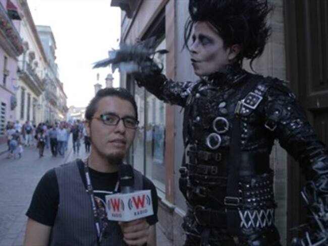 El Joven manos de tijeras visita el Cervantino #WCervantina
